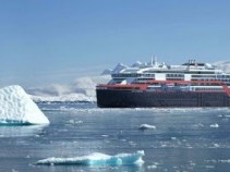 MS Roald Amundsen atingiu o ponto mais a sul no Crculo Antrtico