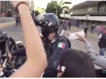  verdade que o grupo Antifas colocou fogo em um policial? 