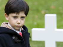 Crian�as assassinas - De anjo s� t�m a apar�ncia