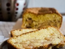 Bolo de ma com vinho do Porto