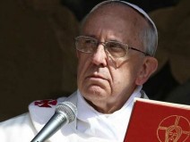 O papa Francisco cancelou a B�blia e prop�s um novo livro?