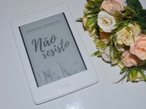 Resenha liter�ria: N�o Resisto