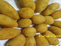 Croquetes de carne e queijo mu�arela, experimente!