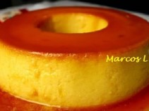 Pudim de milho de latinha.