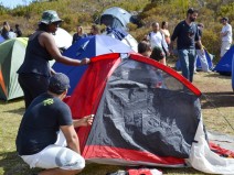 No cometa estes 7 erros em uma trilha ou camping