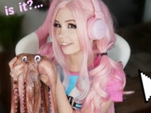 A esperta Belle Delphine com fetiches e modismos