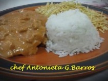 Delicioso estrogonofe de carne, confira!