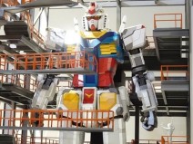 Rob gigante que anda vem sendo construdo no Japo